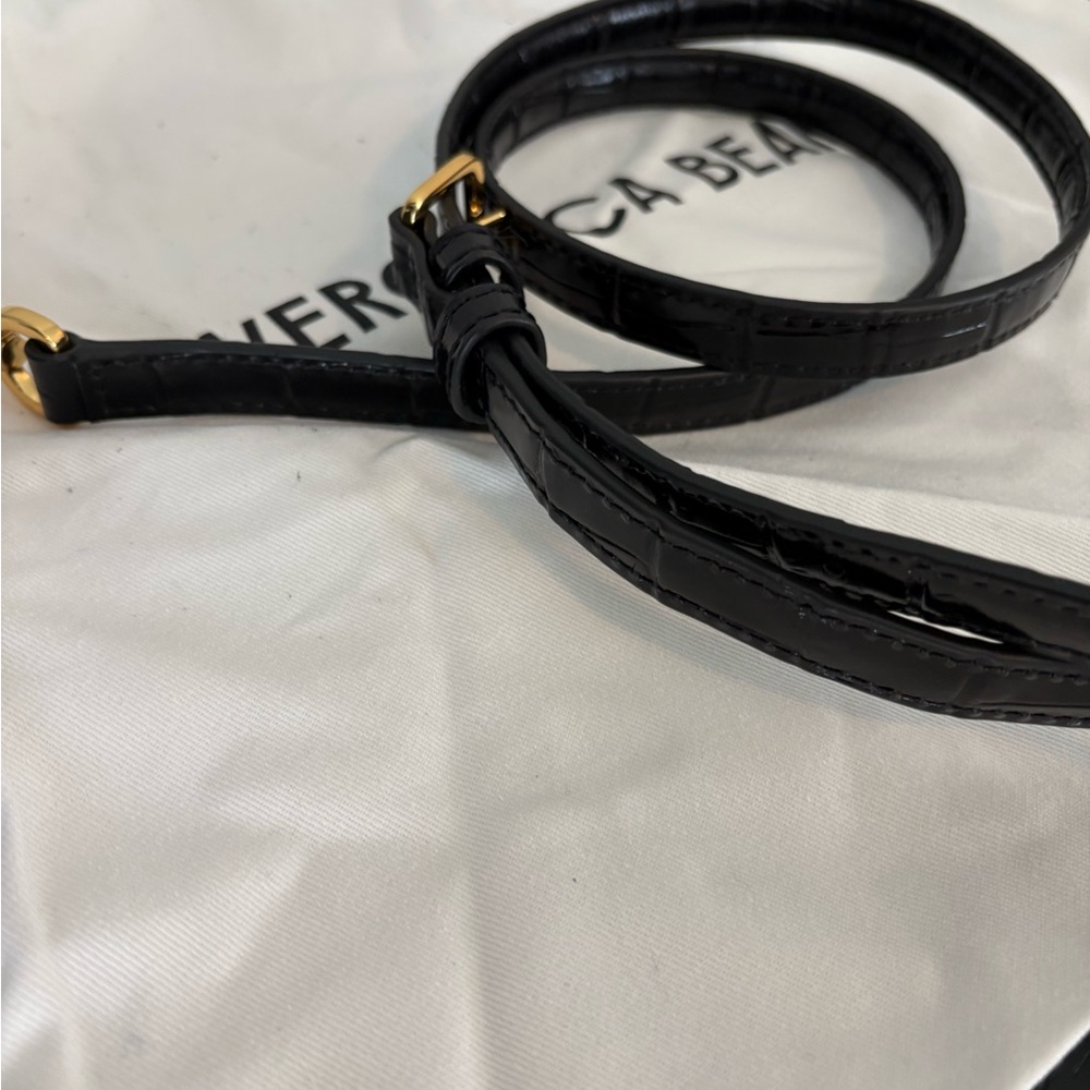 Veronica Beard Croc-Embossed Crest Lock Bag - Picture 12 of 12